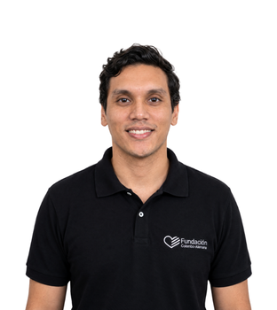 <p>“Soy un profesor con amplia experiencia en Alemania y diferentes partes del mundo. Me encanta enseñar alemán y otros idiomas. Tengo 7 años de experiencia como docente, me gusta que mis estudiantes practiquen lo que aprenden conmigo y que no quede como simple gramática inutilizada. Soy alguien muy práctico y dispuesto a dar siempre lo mejor a mis aprendices”.</p>
