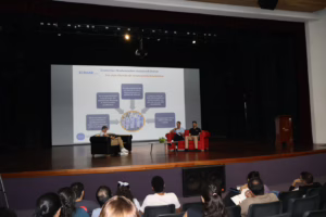 Éxito en la Charla Presencial del DAAD: Oportunidades de Estudios y Becas en Alemania - foto 2