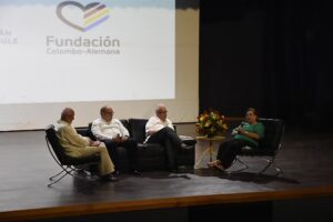 Lanzamiento del libro “Scadta. Una utopía hecha realidad”