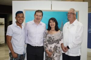 Exposición “Tres Dimensiones” y reconocimiento especial a Deyana Acosta-Madiedo