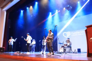 Una noche vibrante de jazz: Uninorte Jazz Messengers y Daniel Agudelo cautivaron al público en el Colegio Alemán - foto 1