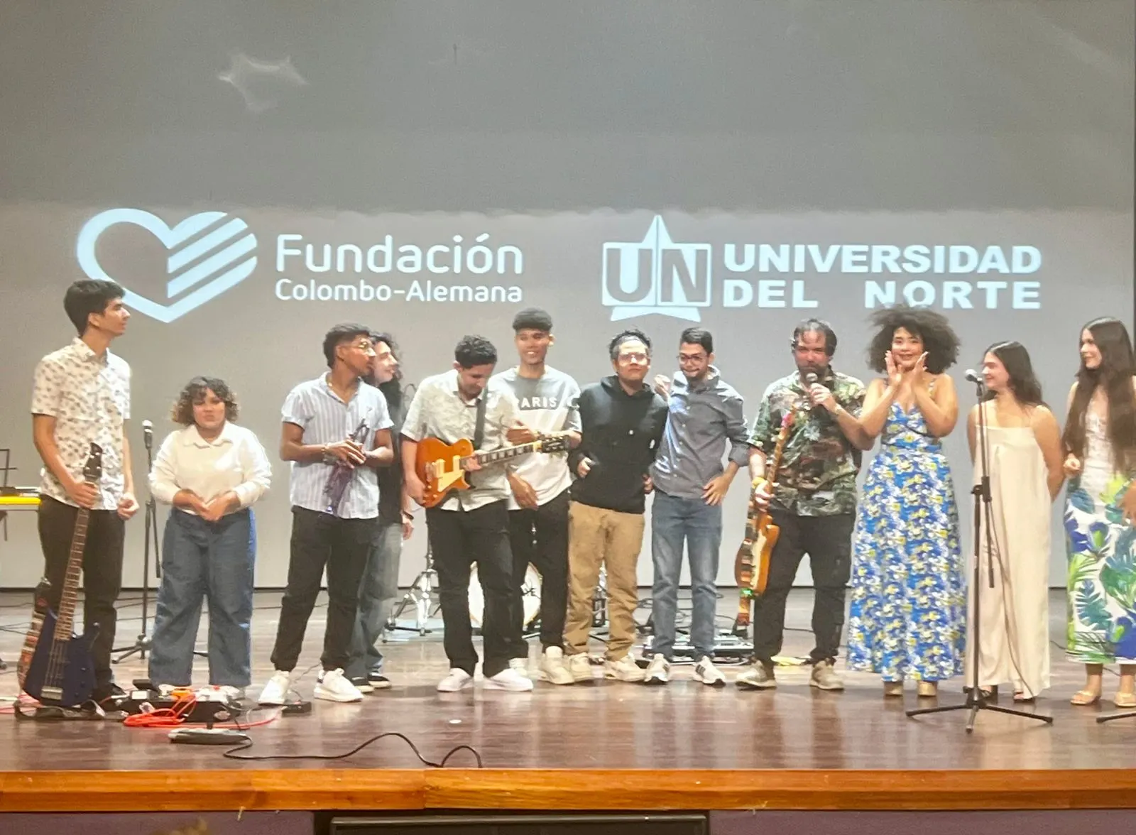 JAZZ MESSENGER JUNTOS