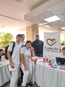 Feria, conexión y oportunidades: la FCAB se acerca a los universitarios - foto 2