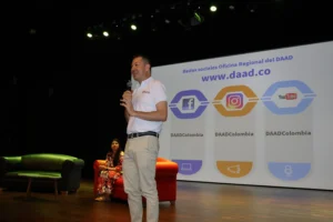 Más de 50 personas conocieron oportunidades de estudio en Alemania durante encuentro organizado por la FCAB - foto 7